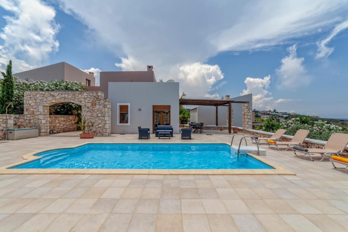 Karena Seaview Villa Йеранион Экстерьер фото