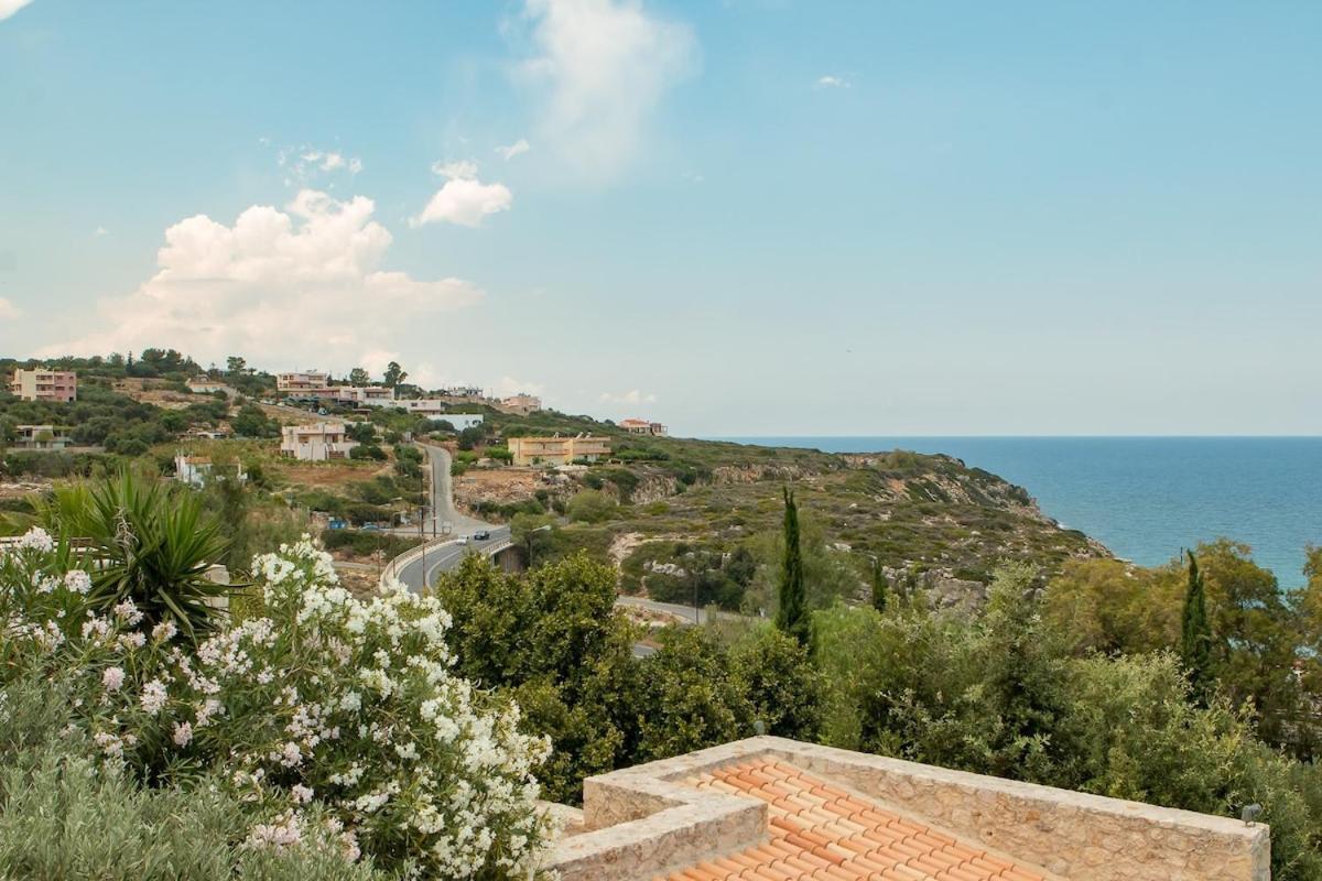 Karena Seaview Villa Йеранион Экстерьер фото