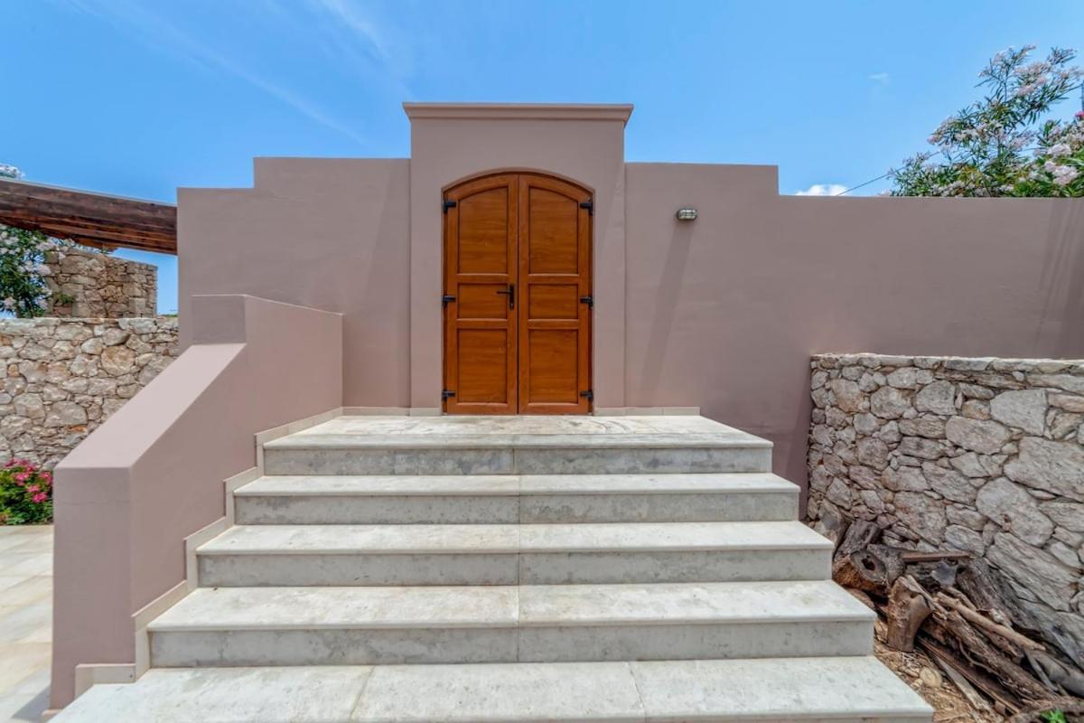 Karena Seaview Villa Йеранион Экстерьер фото